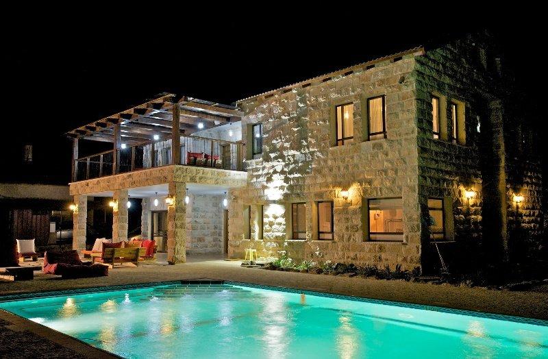 Grand Vista Boutique Hotel And Spa Yuval Ngoại thất bức ảnh