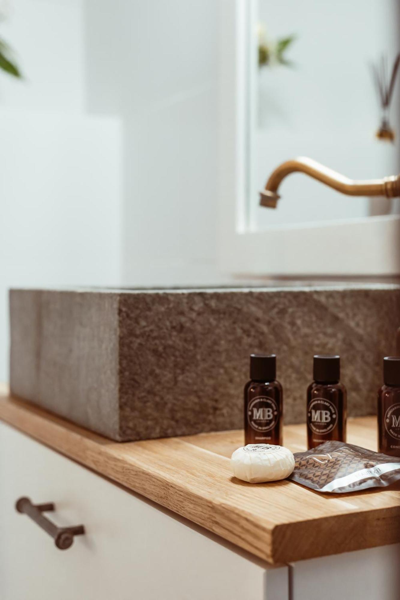 Grand Vista Boutique Hotel And Spa Yuval Ngoại thất bức ảnh