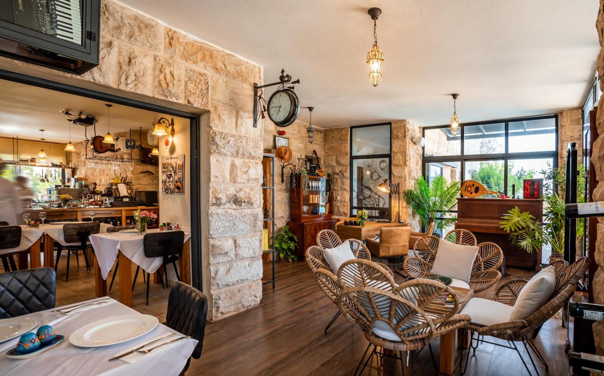 Grand Vista Boutique Hotel And Spa Yuval Ngoại thất bức ảnh